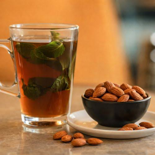 Thé aux amandes