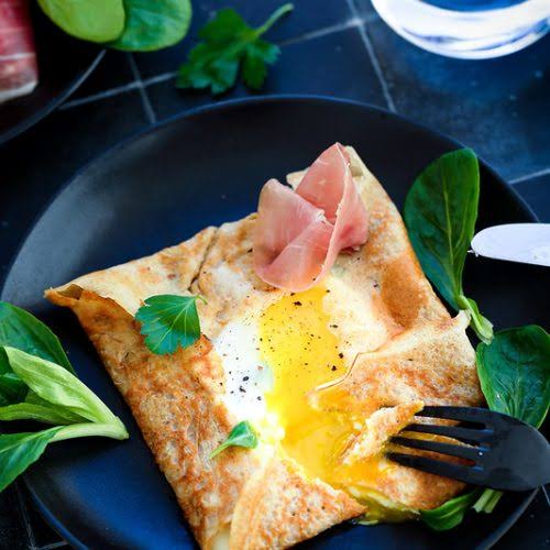 Crêpe jambon fromage